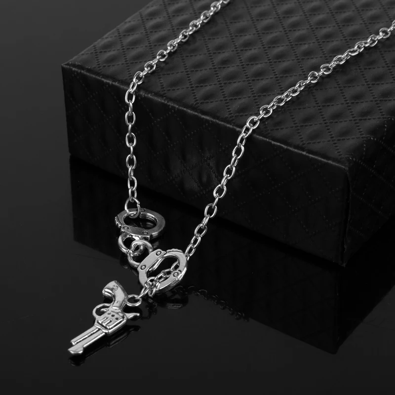 Женское колье чокер с подвеской в виде пистолета|fashion necklace|necklace fashionnecklace women |