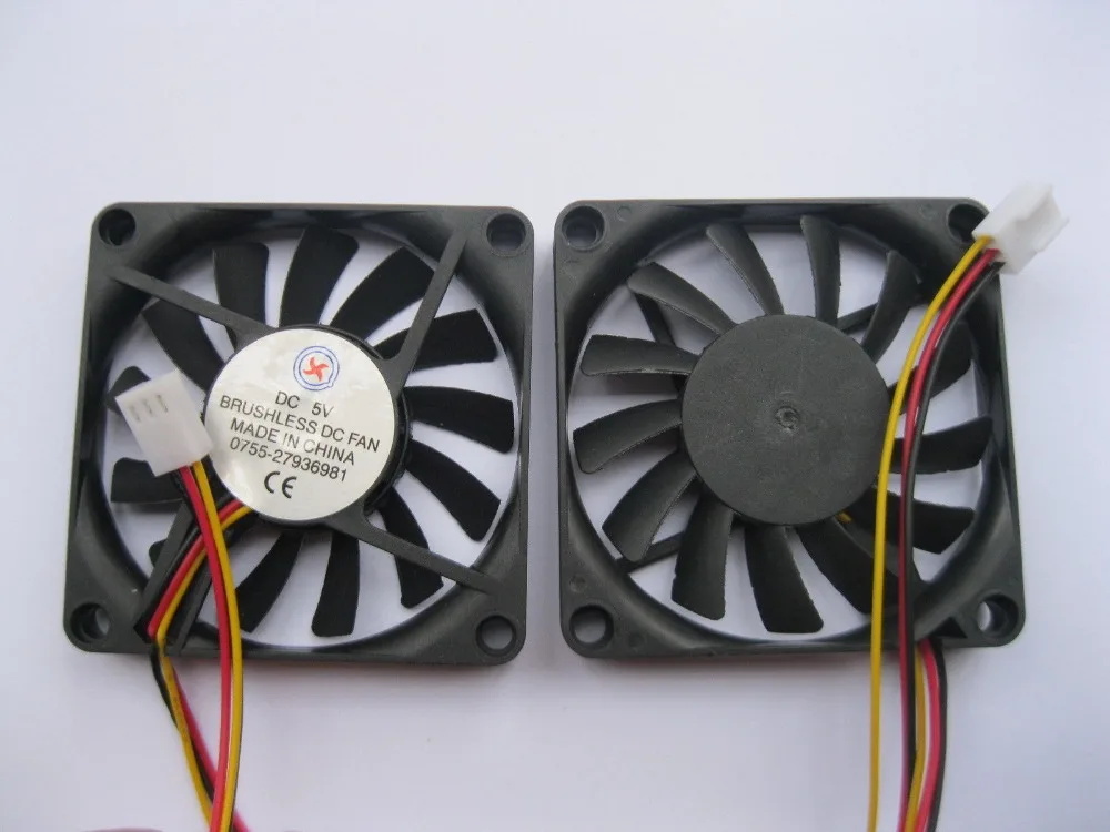 

36 pcs Brushless DC Cooling Fan 13 Blade 5V 7010S 70x70x10mm 3 Wires Black
