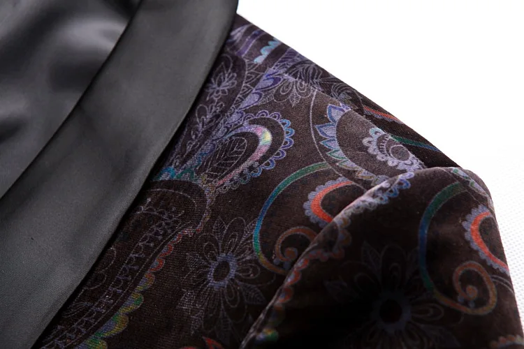 9088606996_1248886723