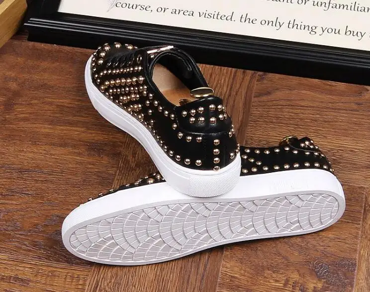 Moda Vestido Zapatos Sapatos Rebite Rua Trendsetter De Plataforma Casamento up Designer Flats 1 3 Masculino Casual Lace Mocassins Novio 2 FZ4Fnqr