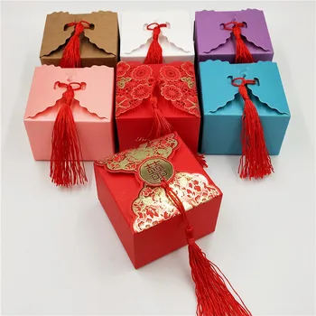

24Pcs/Lot 9x9x6cm Handmade Beautiful Kraft Paper Box For Wedding Engagement Candy Festival Cake Container Add Red Tassel Strings