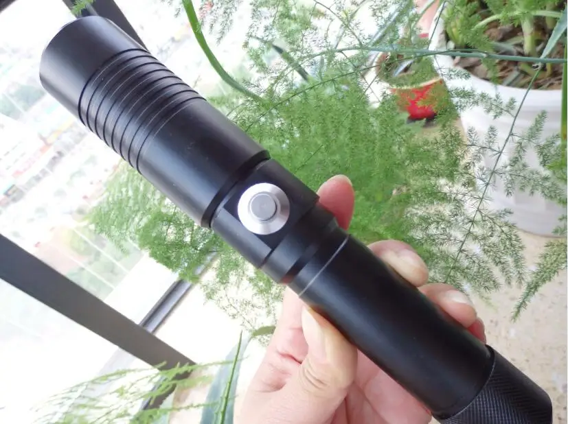 

Most Powerful Flashlight LAZER Burning Lazer Torch 532nm 50000mw 50W SOS Focusable Green laser pointer Burn paper Free shipping