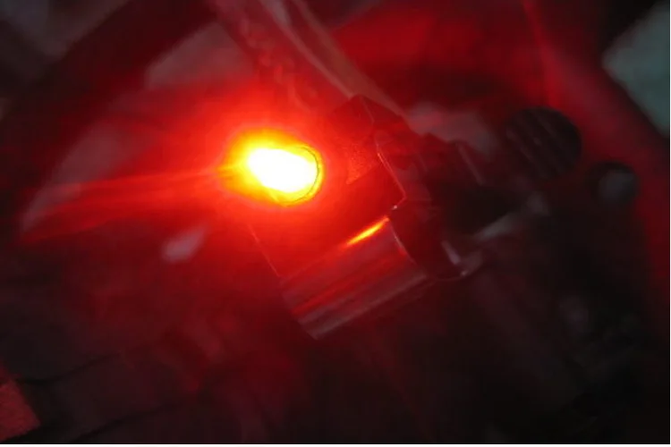 Flash Deal Top quality Nano Bicycle Brake Lights LED Taillights Safety Warning Light Suitable For V Brake Disc Brake free shipping 5 Flash Deal Top quality Nano Bicycle Brake Lights LED Taillights Safety Warning Light Suitable For V Brake Disc Brake free shipping 5