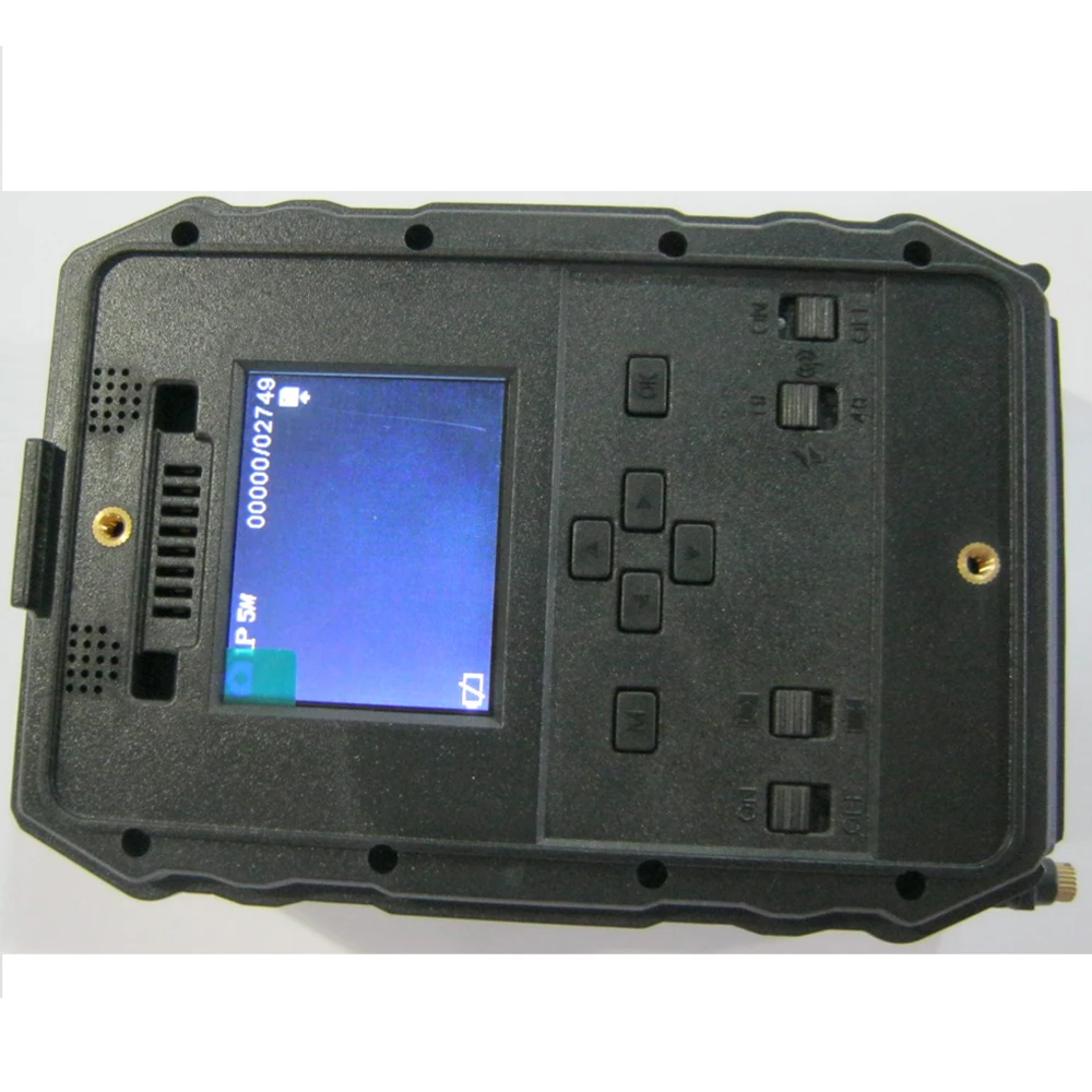 12MP PIR Scouting Trail GSM SMS/MMS Alarm Camera with 20meters Night Vision & 8AA Battery Power Supply & 720P Video Recording