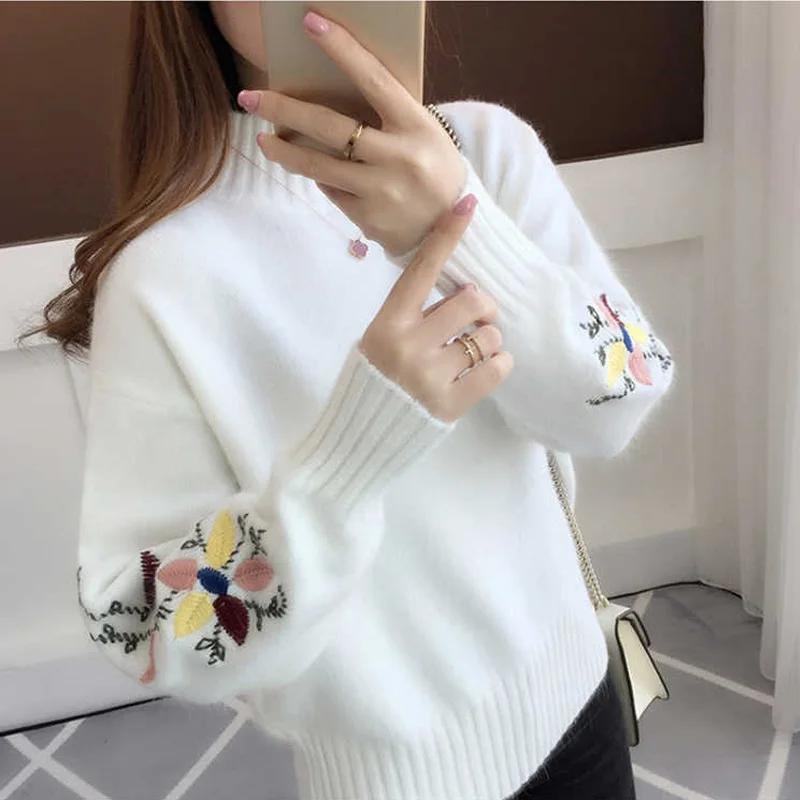 

Autumn Women Sweaters Turtleneck Long-sleeved Floral Embroidery Knitted Jumper Loose Tops Sweaters Warm Pullovers 2018 Fashion