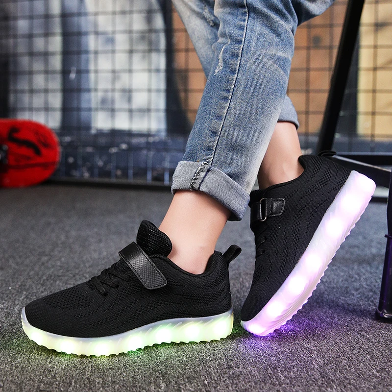 Детская обувь; Светодиодный светильник; Светящиеся кроссовки для мальчиков и девочек; 7 цветов; Спортивная повседневная обувь для детей; Светящиеся кроссовки; Зарядка от USB