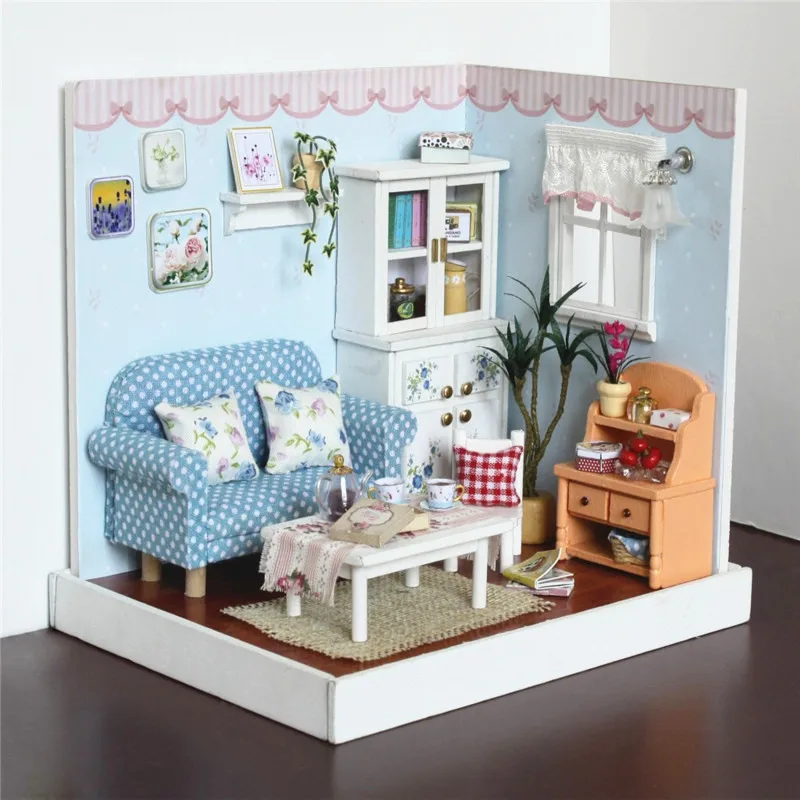 

Cute Families House DIY Model Assembled Scene with Lights Furniture for Dolls Crafts for Children Toys Juguetes Brinquedos