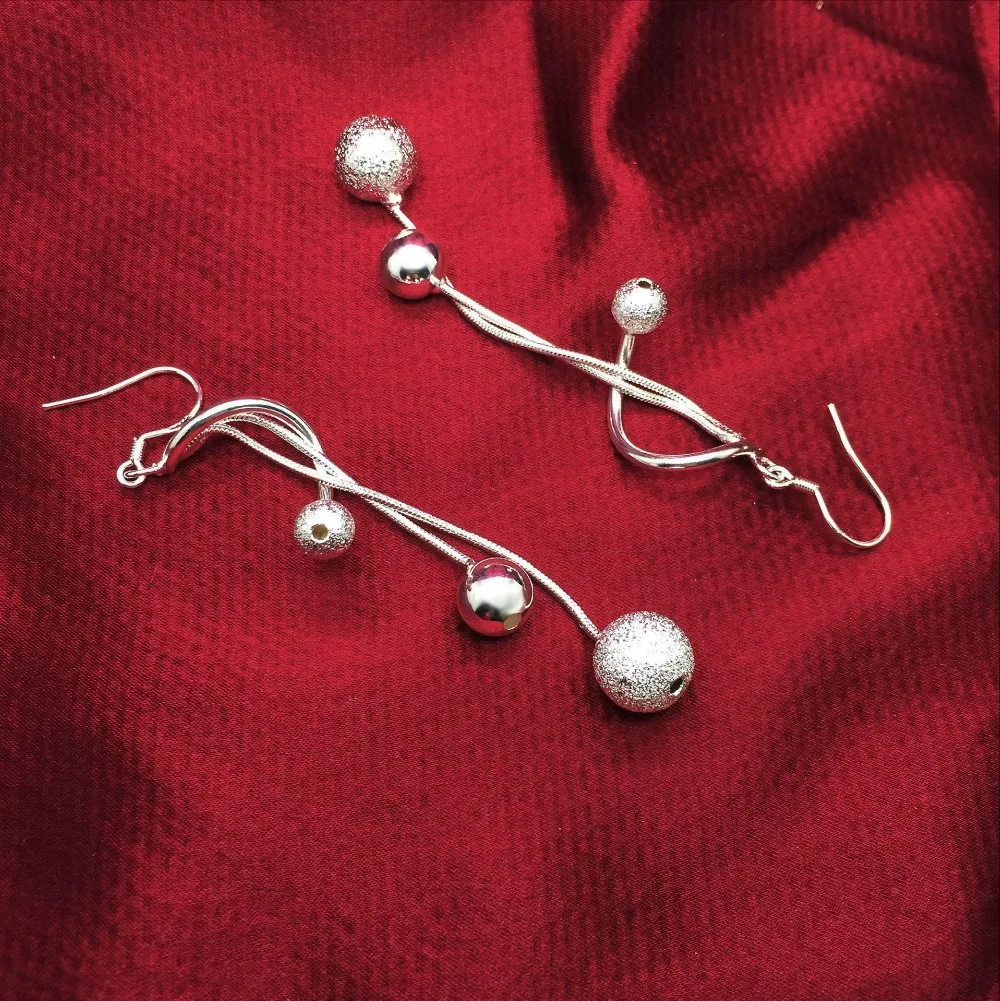 2666062764_735333281