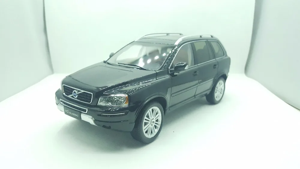 1:18 литья под давлением модель для Volvo XC90 XC классический черный Внедорожник сплав игрушечный автомобиль миниатюрная коллекция подарки XC 90