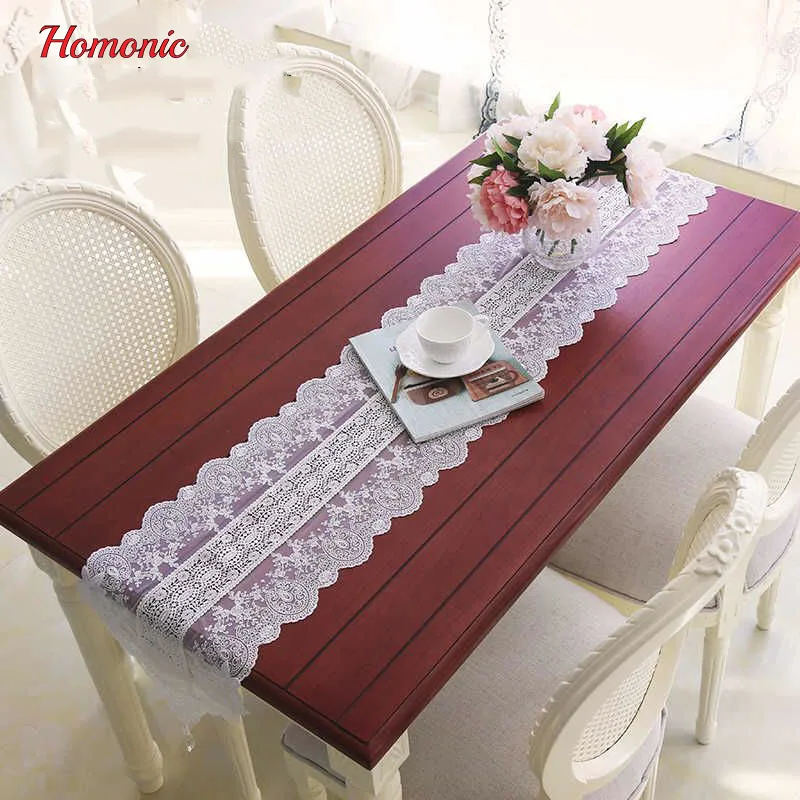 Chemin De Table En Dentelle Blanche Maison De Campagne Decor Table