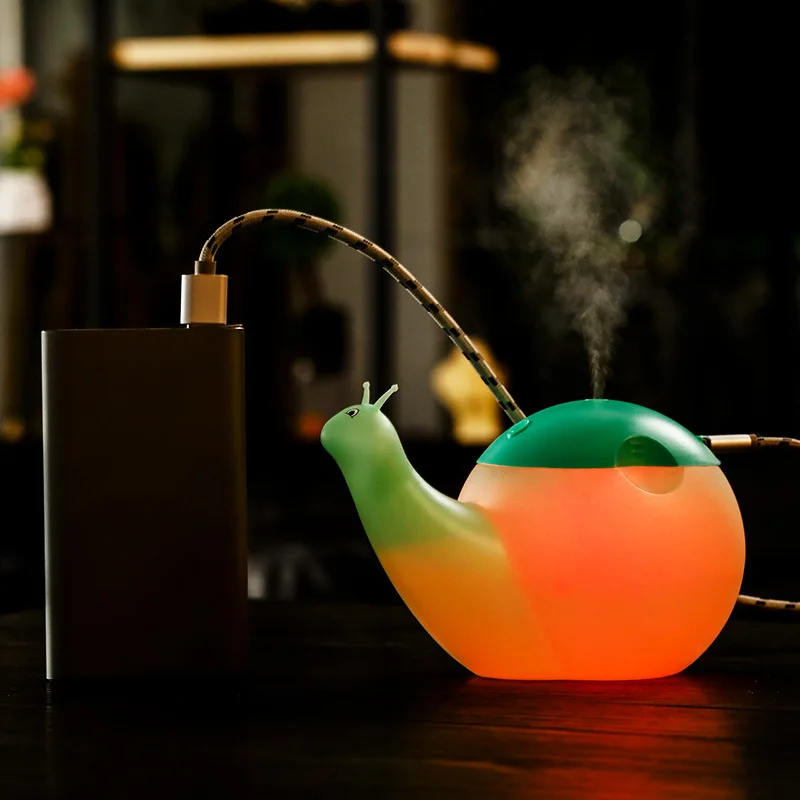 

Snail Style 550ML Mist Sprayer USB Cartoon Humidifier Bedroom Keeping Moisture Colorful Light Water Diffuser Increase Humidity