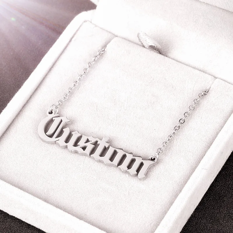 custo necklace