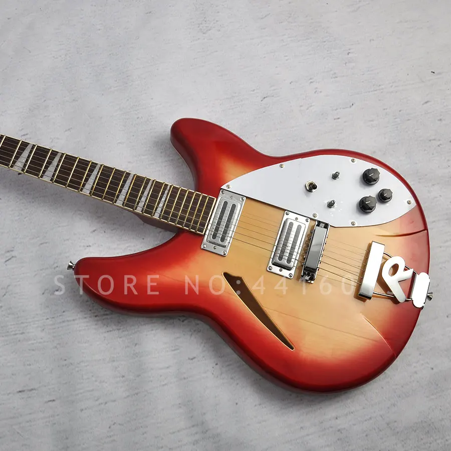 Rickenback-gutiar053