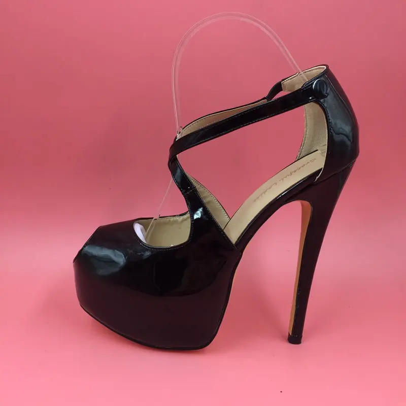 criss cross strappy open toe chunky heel