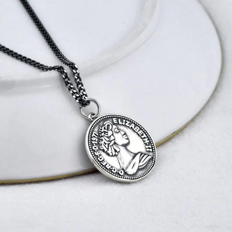 

S925 Silver Round Coin Elizabeth Pendant Jewelry (YRT)