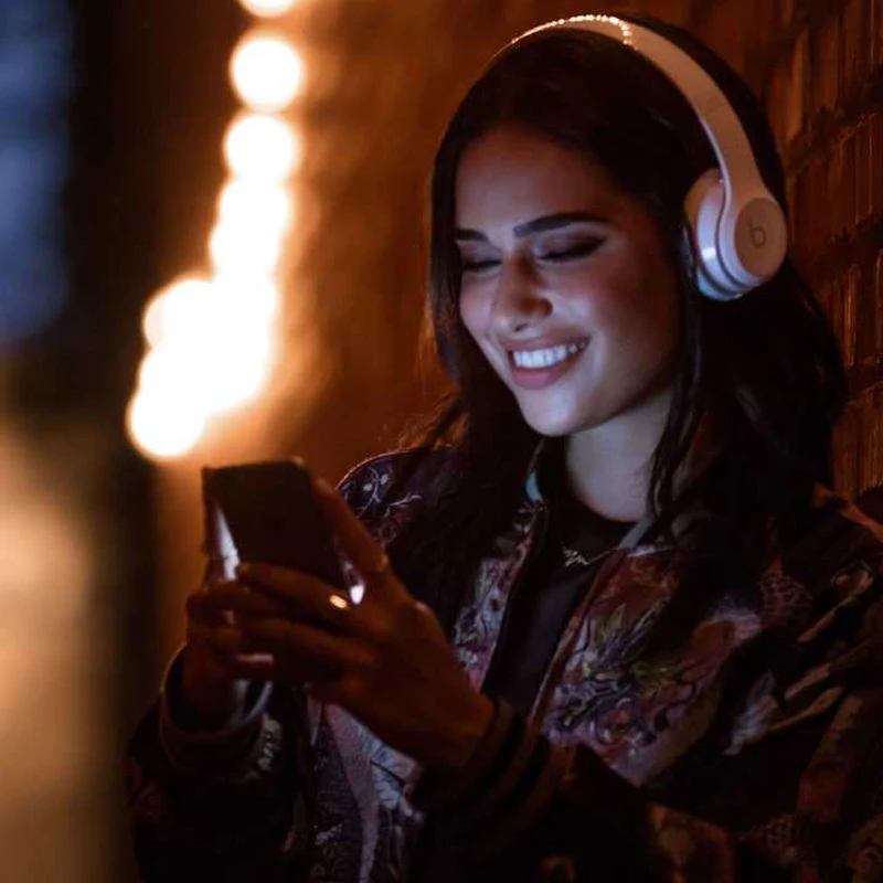 Оригинальные Bluetooth беспроводные наушники Быстрая зарядка анти шум Многофункциональный контроль для iPhone мобильный