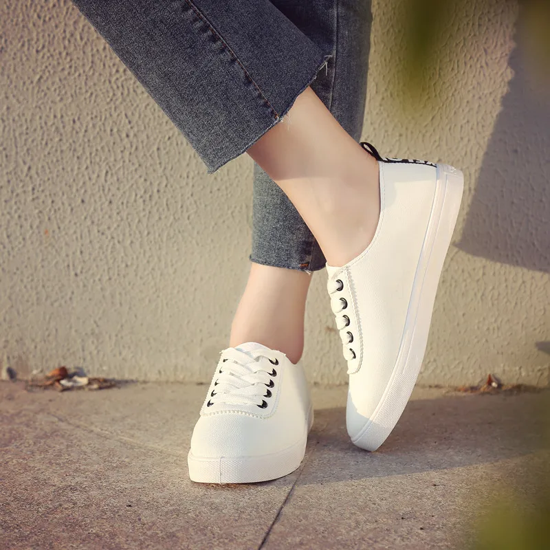 

2018 New Spring Tenis Feminino Lace-up White Shoes Woman Pu Leather Solid Color Female Shoes Casual Women Shoes Sneakers