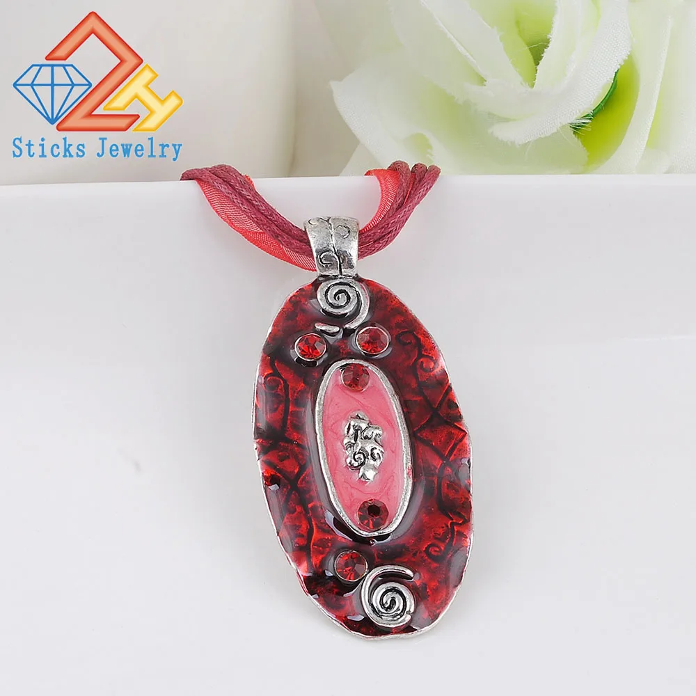 Retro Style Necklace Environmentally Friendly Zinc Alloy Enamel Trendy Ladies Pendantenamel