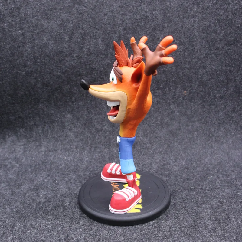 Аниме аварийная фигурка Bandicoot из ПВХ Коллекционная модель игрушки 22 5 см|Игровые
