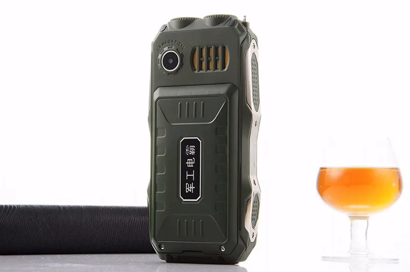 Прочный мобильный телефон для пожилых людей FSMART TKEXUN Q8 аналоговый ТВ 3," двойной фонарик телефон ударопрочный пылезащитный внешний аккумулятор мобильного телефона - Цвет: Green