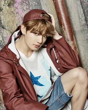 

kpop Bangtan boys Jungkook wings preview with T-shirt short-sleeved stars clothes spring summer k-pop women tshirt k pop T shirt