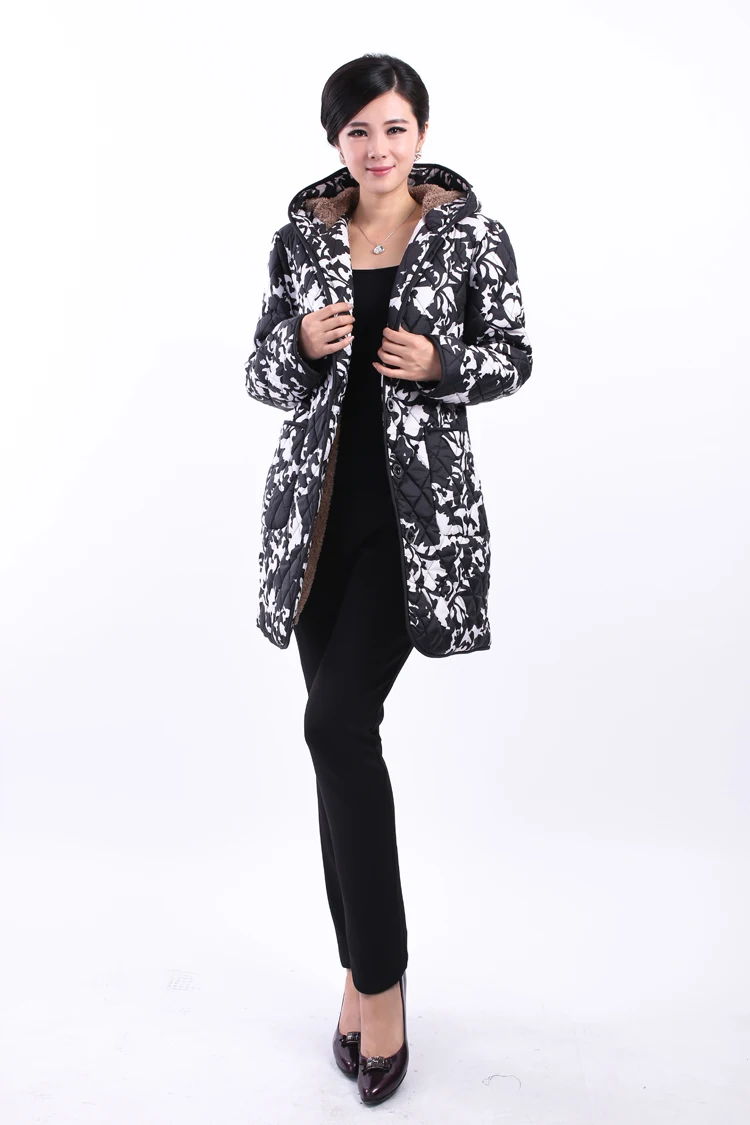 Утепленная куртка зимняя куртка длинные женщин среднего возраста с капюшоном хлопковая верхняя одежда добавлением жира 6xl пожилых мама