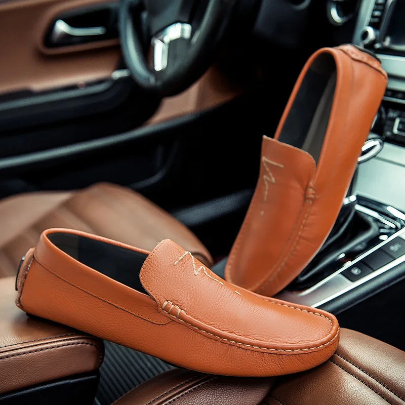 

High Quality Genuine Leather Men Shoes Soft Moccasins Loafers shoes Fashion Brand Men Flats Comfy Driving ShoesBig Size 36~47