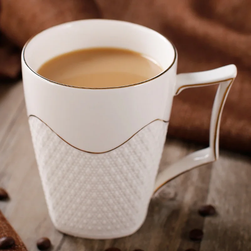 Современный стиль элегантная чашка из твердого английского фарфора с гравировкой Золотая инкрустация узор для чая/кофе чашки