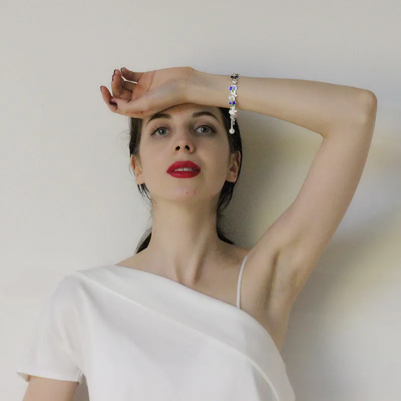 

Women Bangles Blue Butterfly Chain Hand 999 Sterling Silver Bracelet Chinese Handmade Miao Cloisonne Enamel Jewelry Bracelets