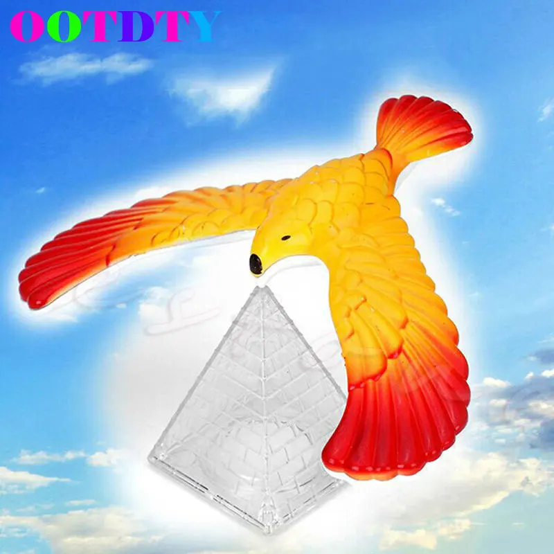 

2017 New Miracle Novelty Amaze Eagle Magic Box Balance Bird Desk Display Doll Fun Learn Toy Children Kid Gift MAR31_40