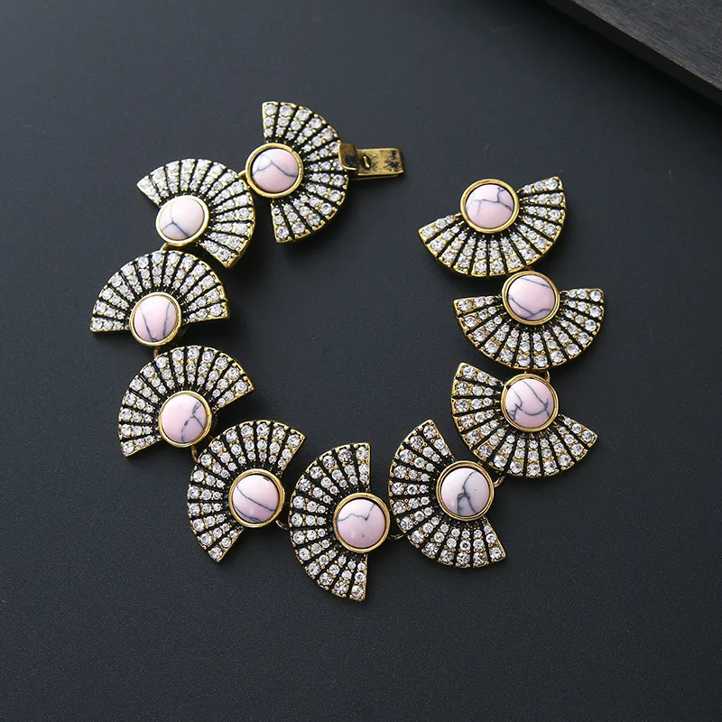 

Vintage Gold & Silver Rhinestone Bracelets & Bangles Natural Cracks Red stone Geometric charm Bracelet for Men's Jewelry BR518