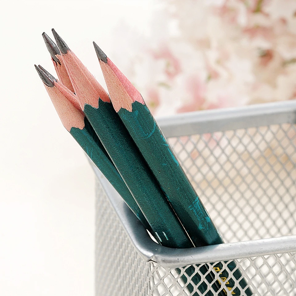 Shanghai Zhonghua brand wooden pencils 2B pencils, drawing pencils