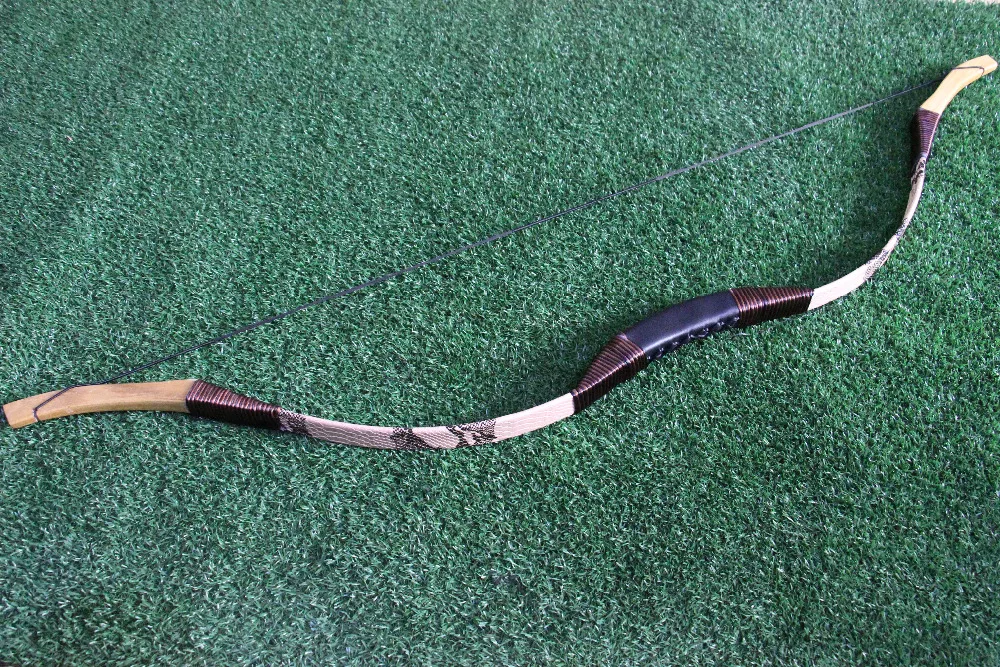 

30LBS 50" Traditional Recurve Bow Archery Hunting Longbow Colorful Leather Bow Women or Youth Recurcve Bow
