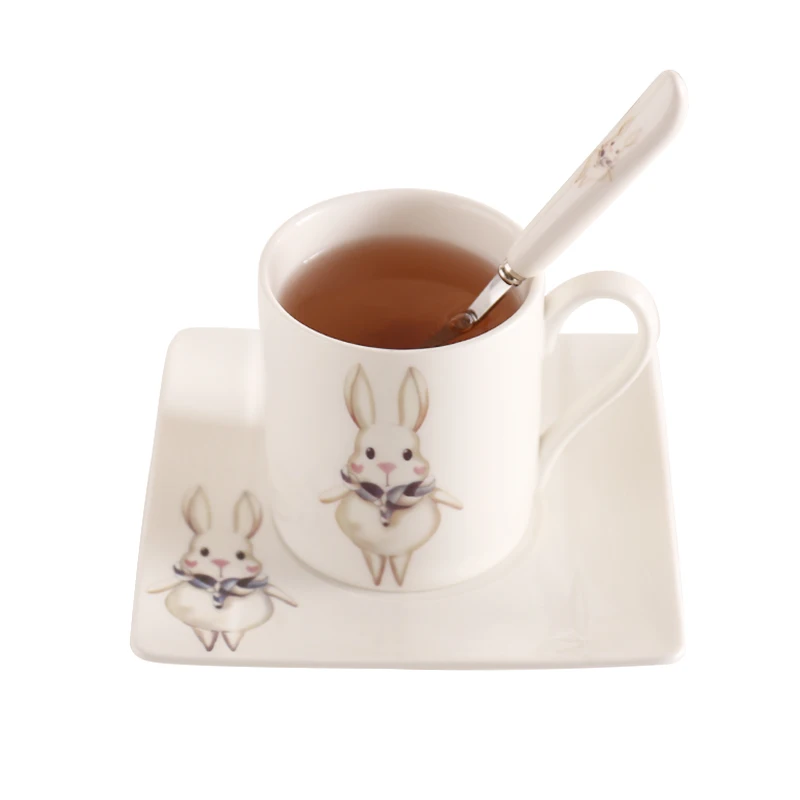 

200ml Creative Cartoon Coffee Cup Saucer Set afternoon tea Ceramic Couples Cup Spoon Sets Bone China red tea Cup Free Shipping