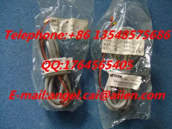 

small machine temperature probe