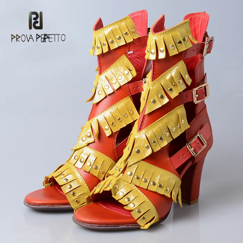 Nueva Altos Sandalias Atractivas Del white Verano Hebilla Sandalia Perfetto Las red Retro Mujeres 2018 Estilo Roma Con Tacones La Black De Correa Remache Borlas Prova z8wRt