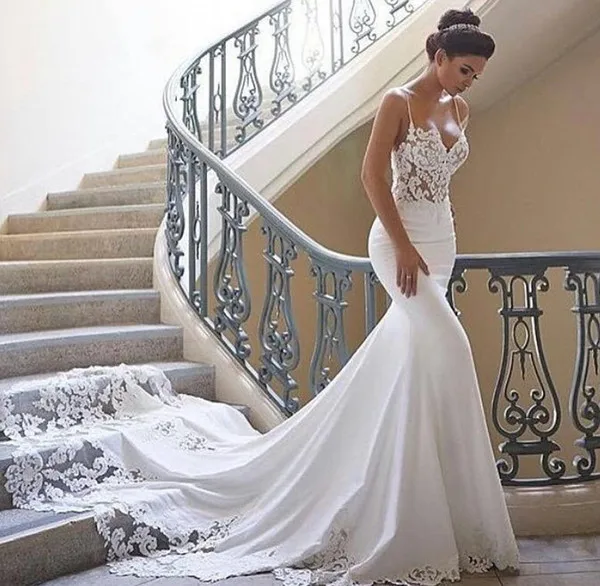 

Berta Mermaid Wedding Dresses 2019 Sexy Backless Bridal Gowns Backless Sheer Lace Train vestido de noiva robe de mariee Gelinlik