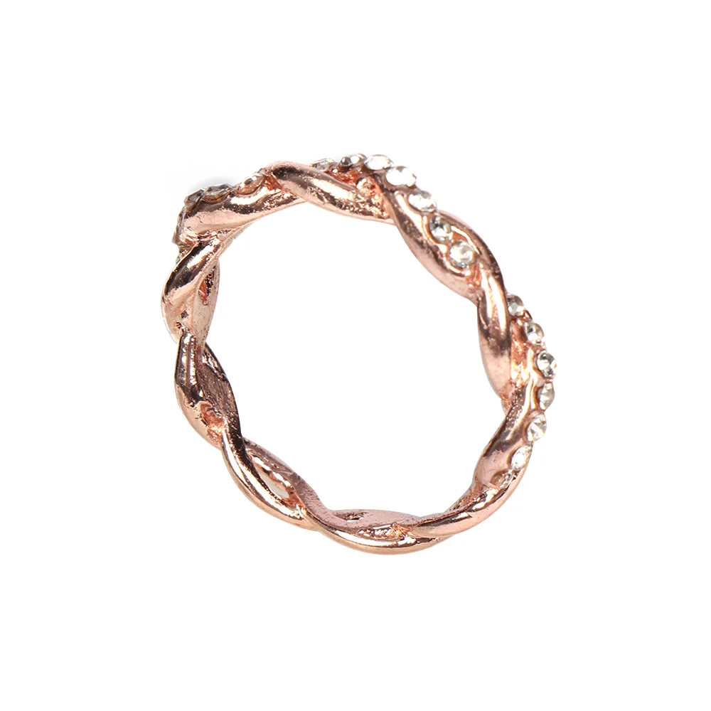 

Fashion Rose Gold Silver Color Round Rings Rhinestone Rope Twined Vine Ring Wedding Engagement Jewelry Gifts