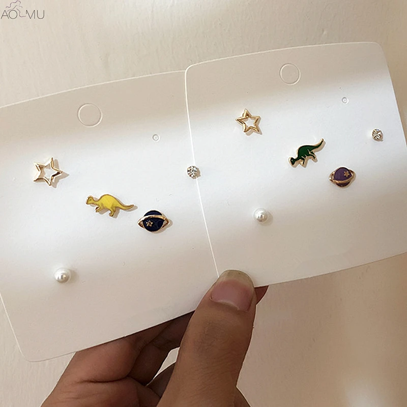 

AOMU Korea 5Pcs Cute Dinosaur Pendant Planet Metal Geometric Star Peal Small Stud Earrings Set For Women Girl Party Jewelry Gift