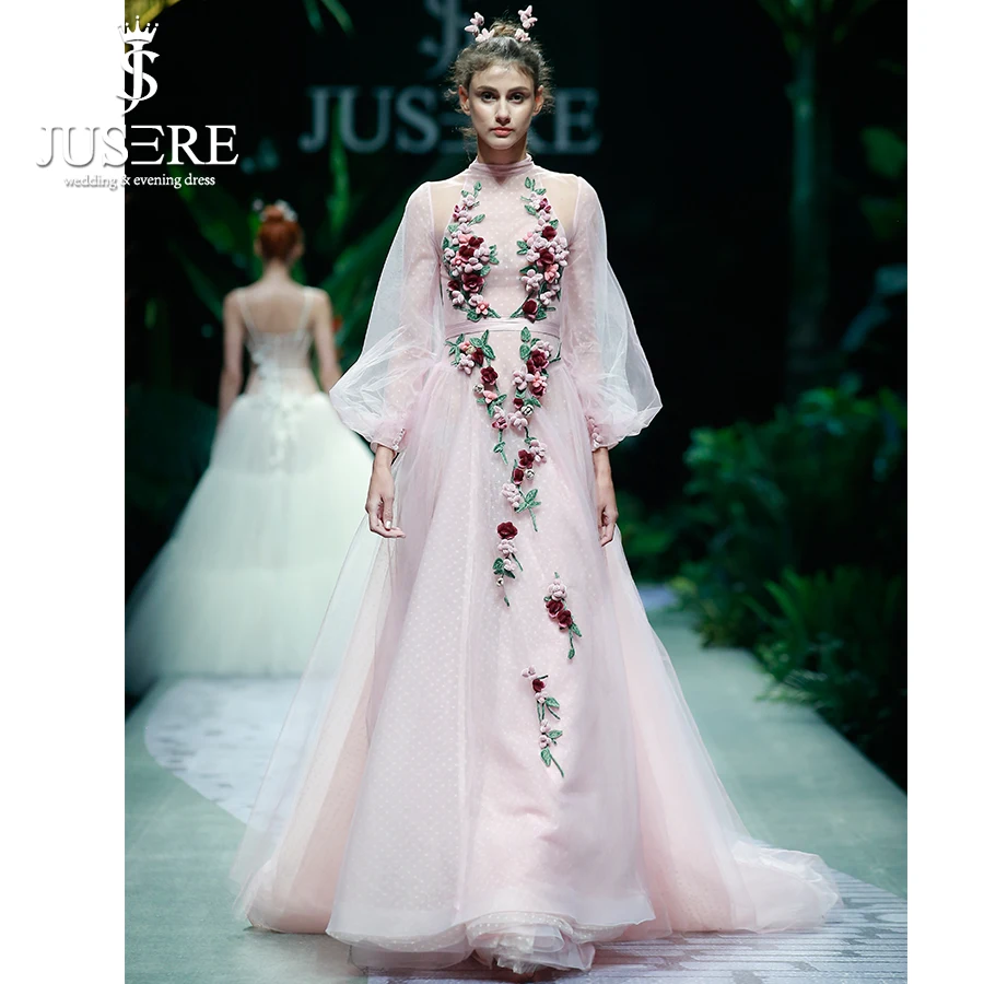 Jusere Beijing Modeshow Hoge Hals Zachte Tulle EEN lijn 3D Bloemen Hand Craft Lange Mouwen Fairy Roze Avond Party jurken Jusere Beijing Modeshow Hoge Hals Zachte Tulle EEN lijn 3D Bloemen Hand Craft Lange Mouwen Fairy Roze Avond Party jurken