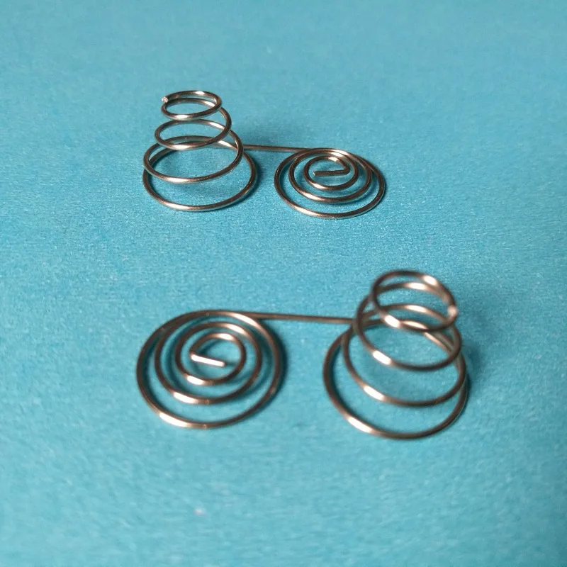 Series Double AA battery box spring positive and negative contact