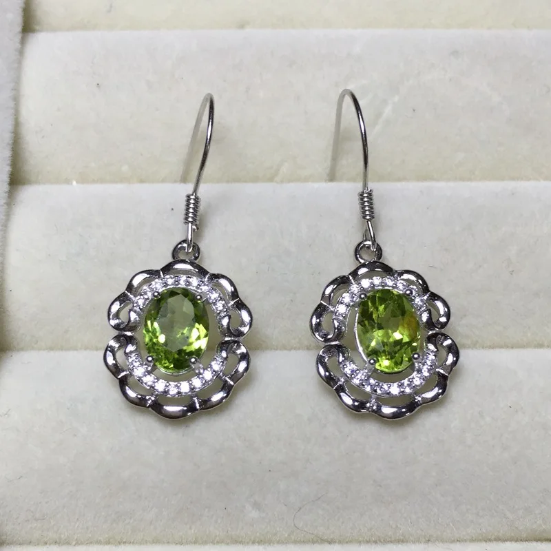 

ZT Deluxe Fashion 925 Sterling Silver Earrings Inlay Green Peridot Wholesale New Pretty Good Mood Earring Jewelry For Women Gift