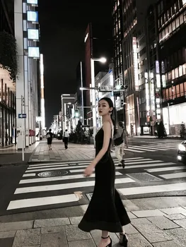 

Black Sexy Trumpet Spaghetti Strap Long Dress Vintage V-Neck Bodycon Women Summer Party Dress Sundress