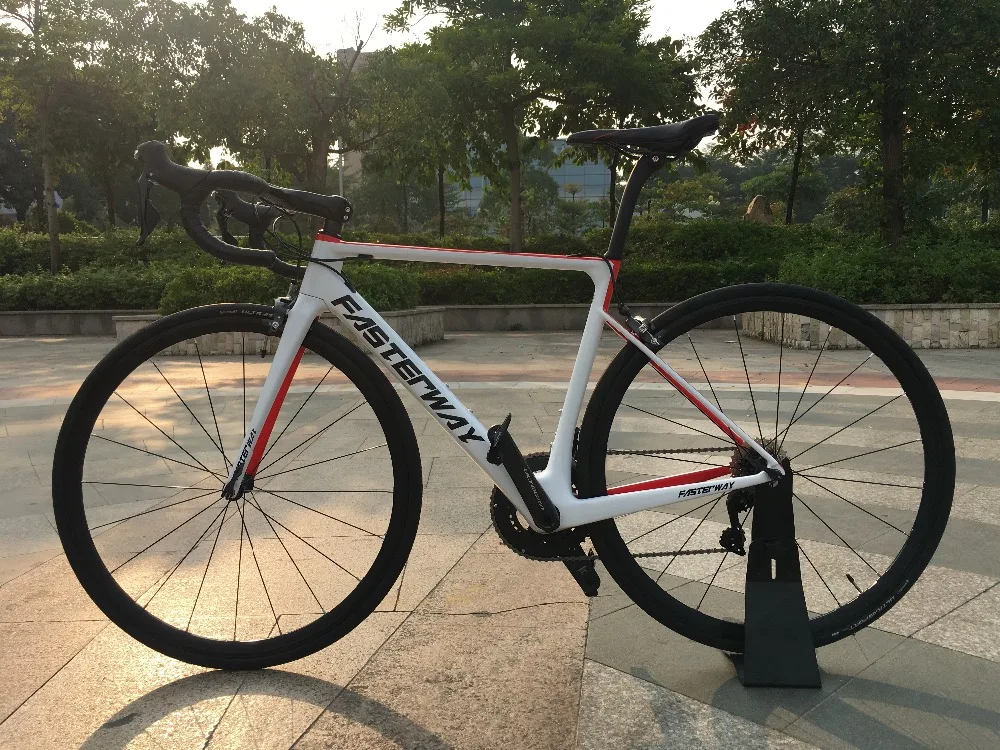 Flash Deal 700C carbon Road Complete Bike 22 Speed 105 5800 Groupset TAIWAN brand light blue sky FASTERWAY CLASSIC D brake 49/52/54/56/58 51 Flash Deal 700C carbon Road Complete Bike 22 Speed 105 5800 Groupset TAIWAN brand light blue sky FASTERWAY CLASSIC D brake 49/52/54/56/58 51