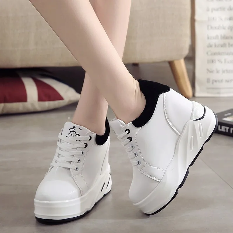 

2018 new Women's shoes with high - bottom spring - style platform shoes with round head and slope
