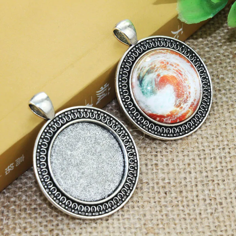5pcs 25mm Inner Size Zinc alloy Bohemian style Silver Pendant Cameo Cabochon Base Setting F-020201 5pcs 25mm Inner Size Zinc alloy Bohemian style Silver Pendant Cameo Cabochon Base Setting F-020201