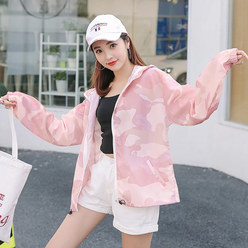 

2019 Spring And Summer Women's Jacket Loose Short Camouflage Sunscreen Jacket Fashion Hooded Outdoor Thin Sunscreen Tops QQ290