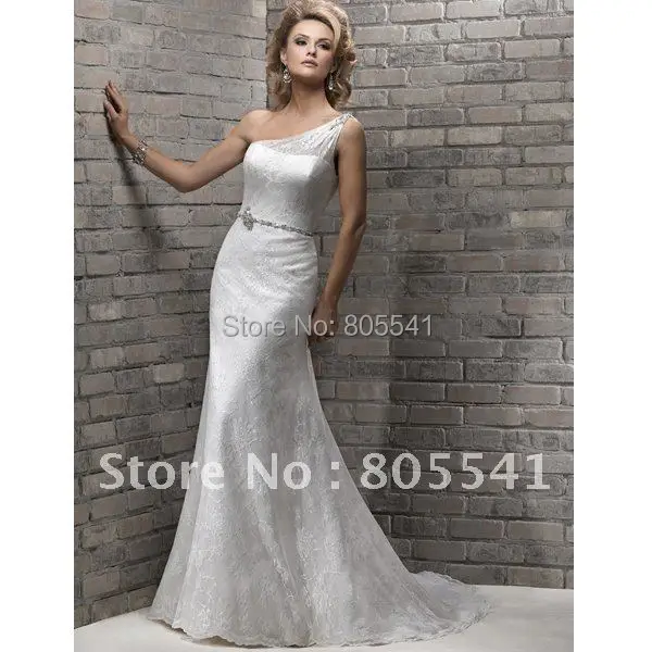 Best Selling New Arrival Designer Chic 2013 Sheath One-shoulder with Beading Lace Wedding Dress A3643 ON SALE | Свадьбы и торжества
