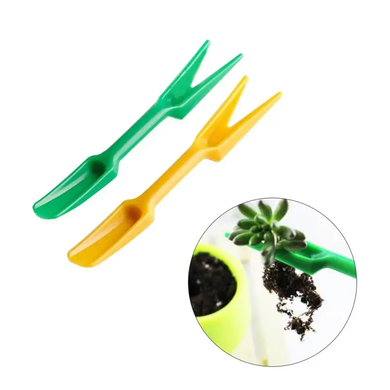

2pcs Mini Succulent Transplanting Plastic Tools Small Shovels for Transplanting Seedling Garden Tool (Yellow & Green)