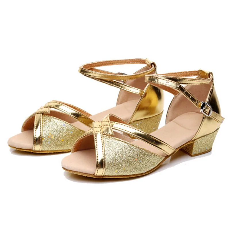 It's free shipping made easy Girls' Shoes from downiloadojg.gq Whether your little girl wants to spend the day at the beach, an outdoor garden party, or on a nature hike, we've got all kinds of adorable and durable girls' sandals to keep her comfortable and cute all day long.